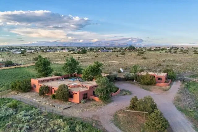 54 RONS Road, Santa Fe, NM 87508, Santa Fe, New Mexico, United States. - Photo 95