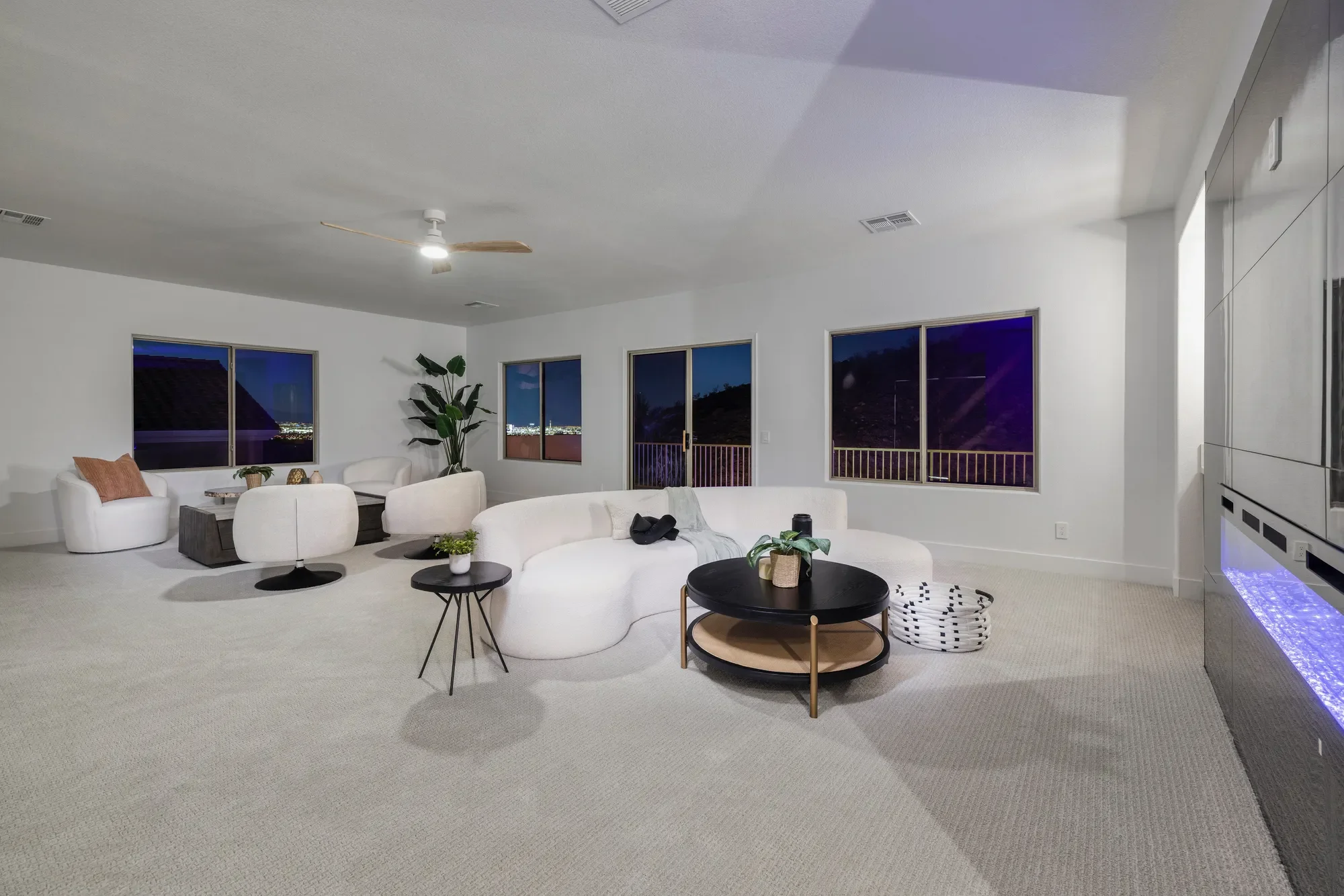 12 Oro Valley Drive, Henderson, NV 89052, Henderson, Nevada, United States. - Photo 8