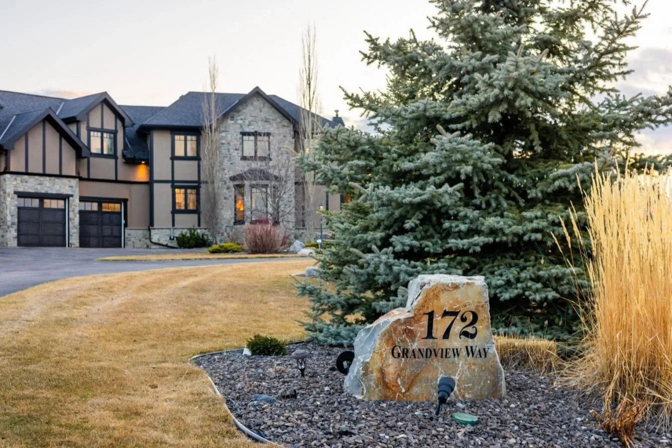 172 Grandview Way, Calgary, Alberta, Canada. - Photo 10
