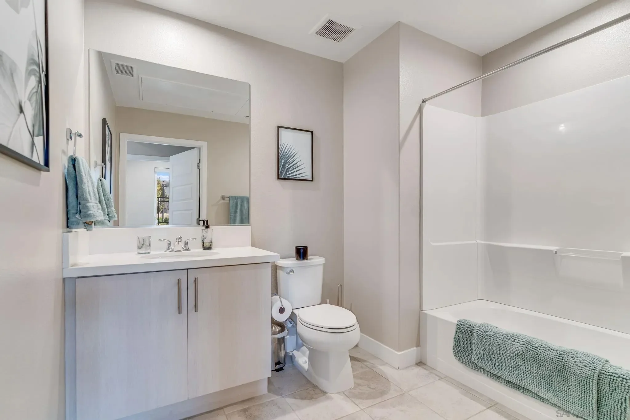 2804 Avella Circle, San Diego, California, United States. - Photo 17