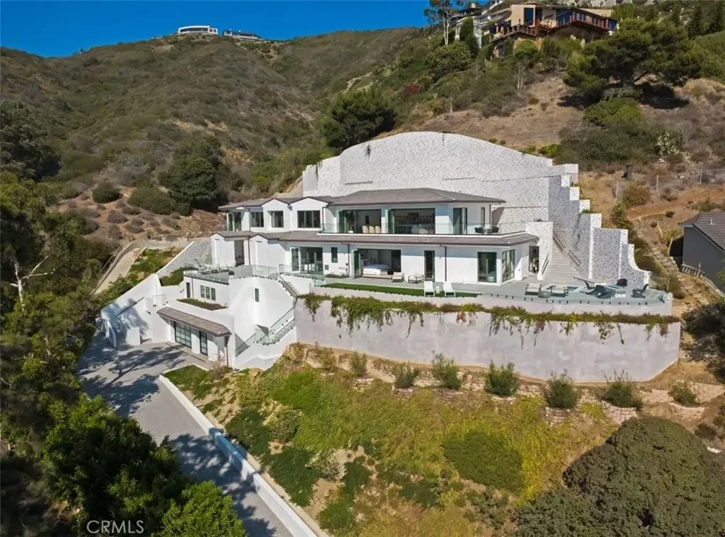31 N Vista De Catalina, Laguna Beach, California, United States. - Photo 20