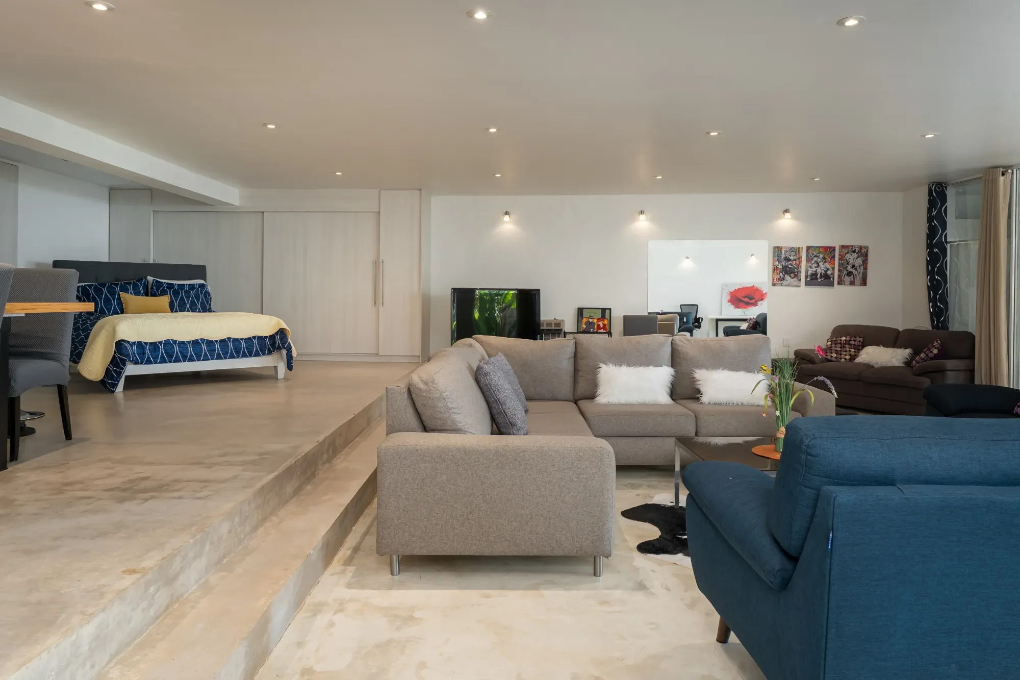 Gallery photo 12