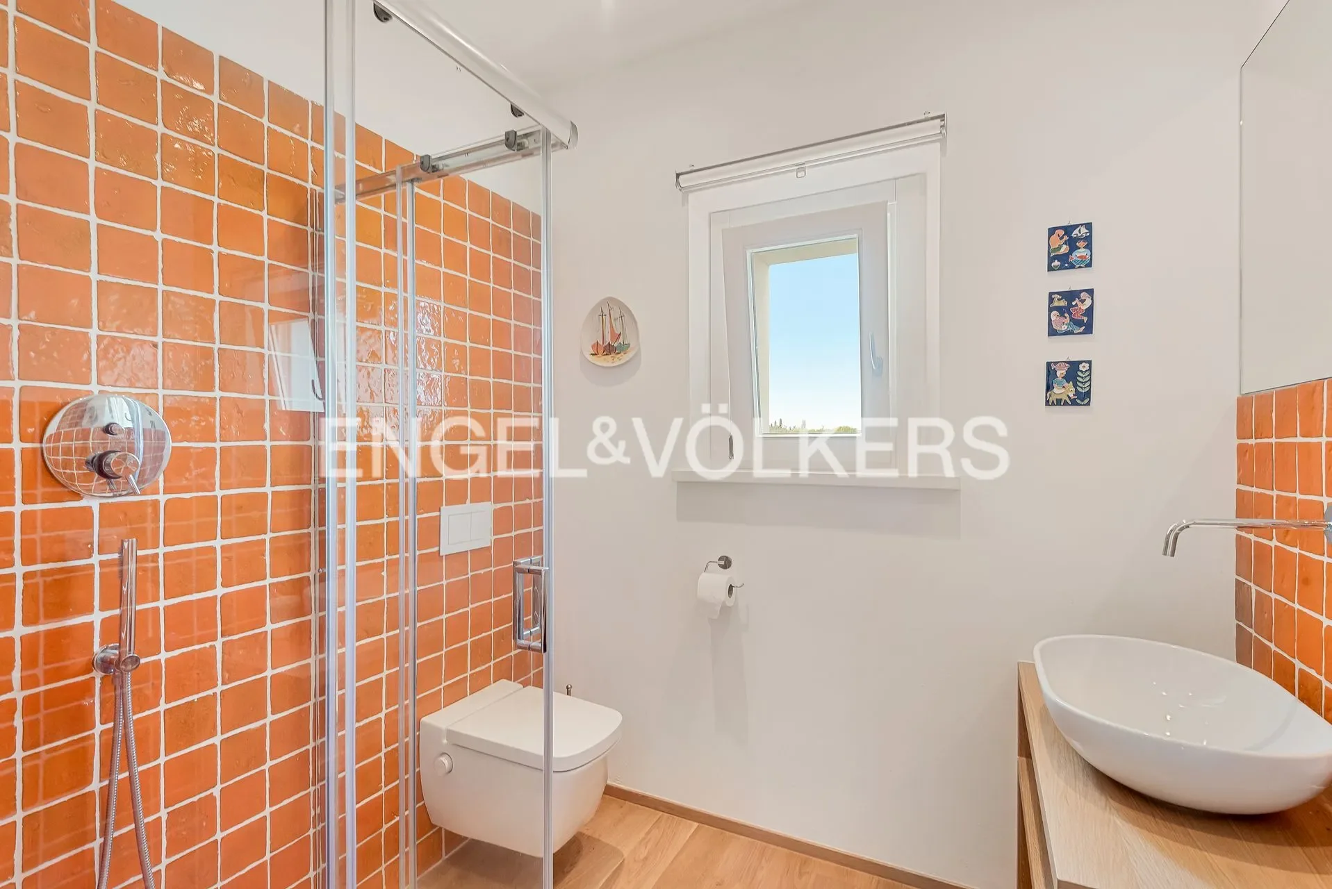 Gallery photo 11