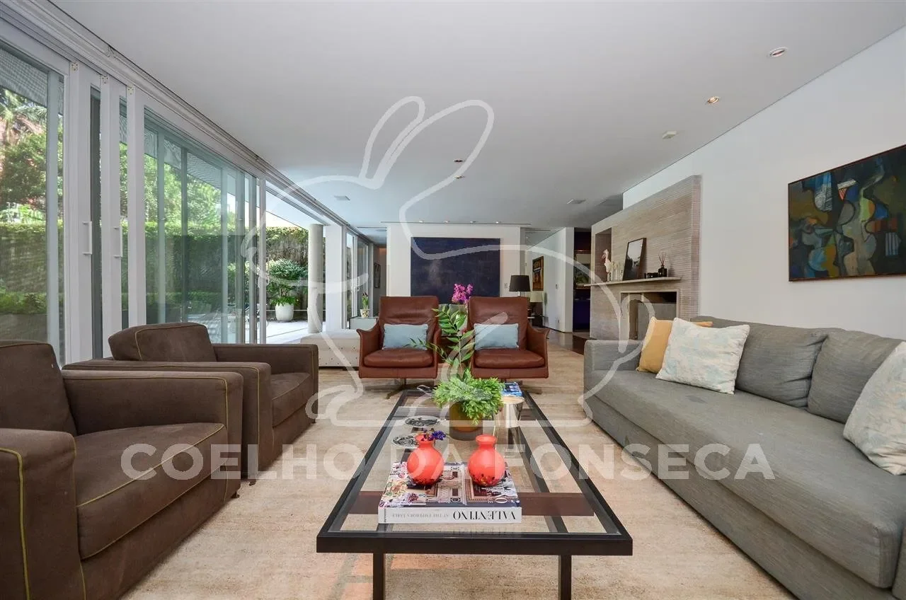 Gallery photo 4