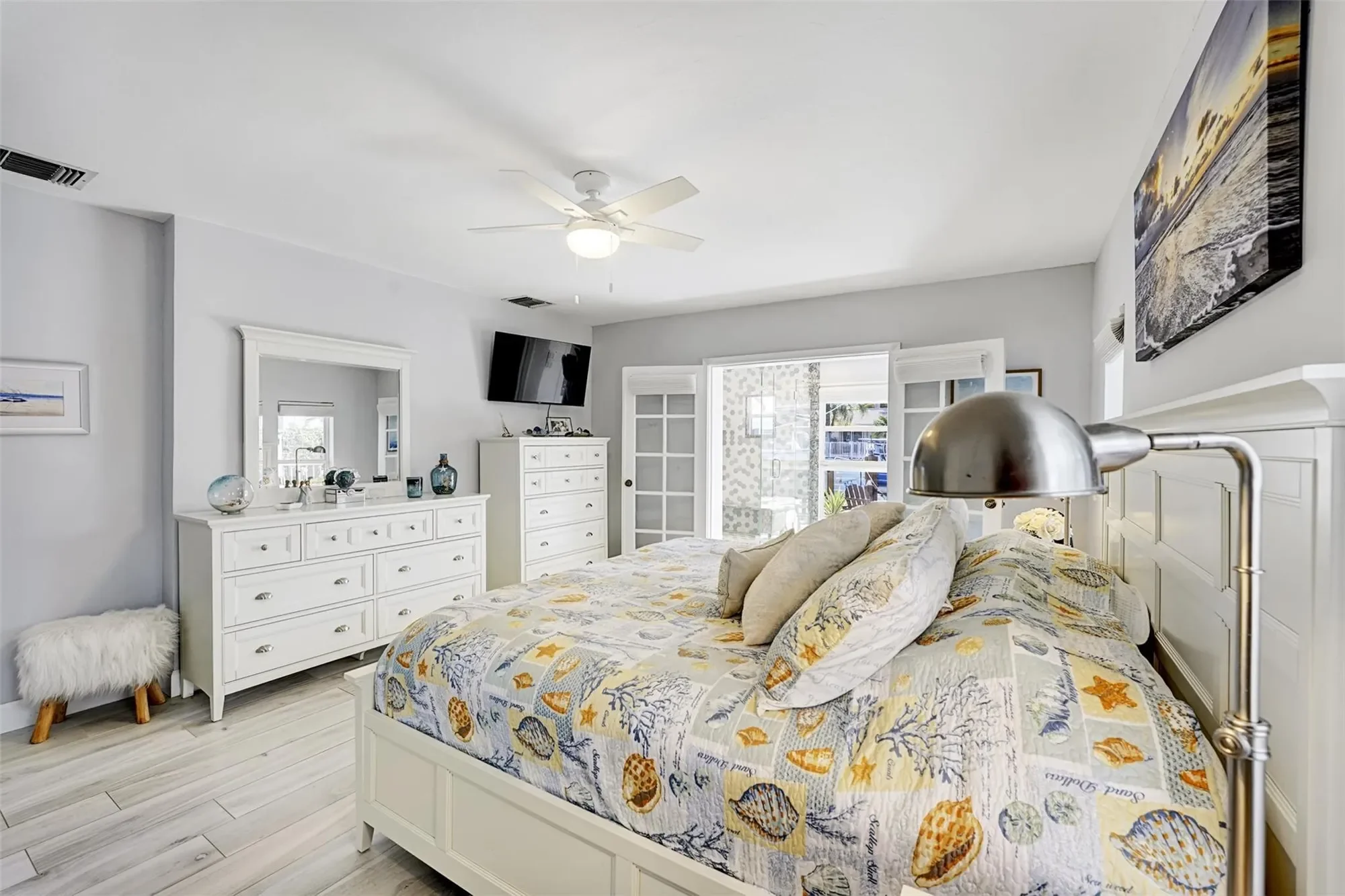 Gallery photo 12