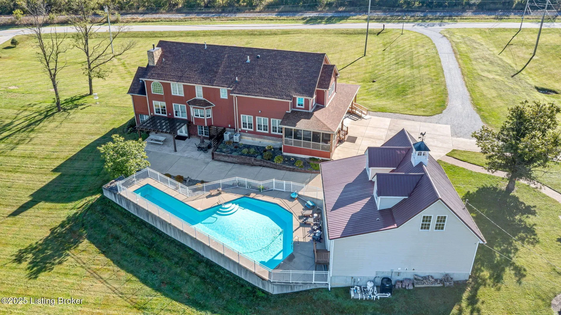 Property photo 6
