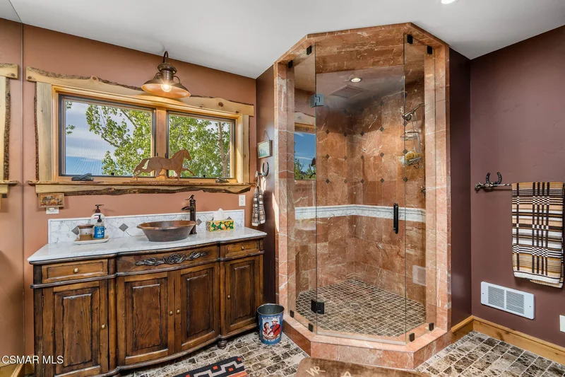 716 Aspen Springs Ranch Road, Mammoth Lakes, California, United States. - Photo 36