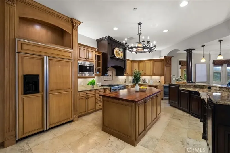 475 W 26th Street, Upland, California, United States. - Photo 49