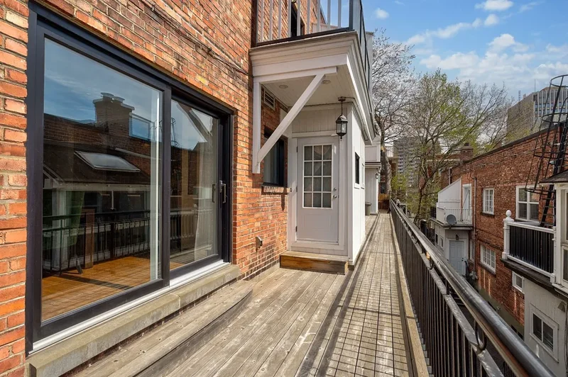 28 Place Redpath, Montréal, Quebec, Canada. - Photo 33