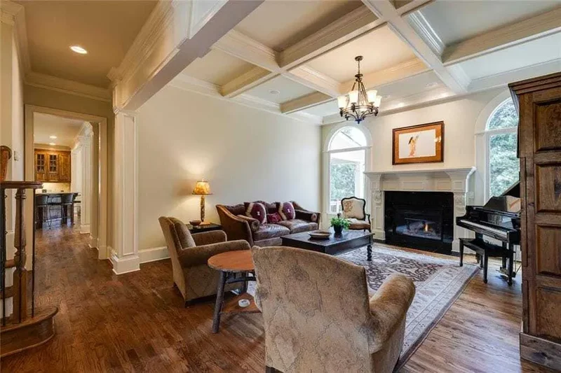 5284 Vernon Springs Trail, Sandy Springs, GA, 30327, USA, Atlanta, Georgia, United States. - Photo 27