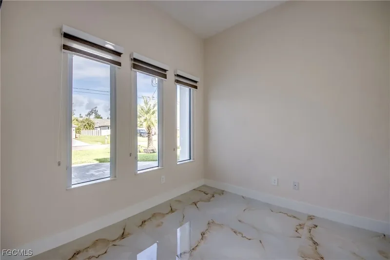 607 SW 18th Court, Cape Coral, FL 33991, Cape Coral, Florida, United States. - Photo 20