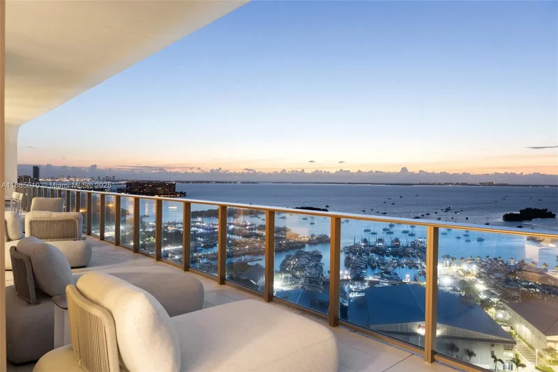 Condominium in Coconut Grove
