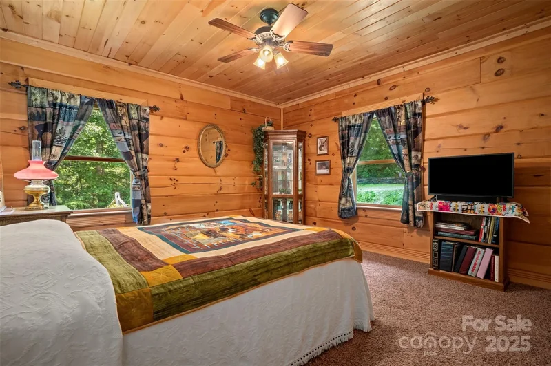 23 Jay Foster Way, Saluda, NC 28773, Saluda, North Carolina, United States. - Photo 39