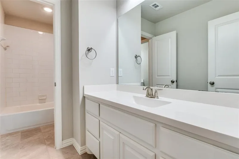 10813 Sycamore Falls Drive, Flower Mound, Texas, United States. - Photo 31