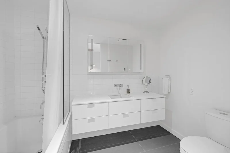 701 Rue Irène, Apt. 110, LeSudOuest, QC H4C2P2, Montréal, Quebec, Canada. - Photo 22