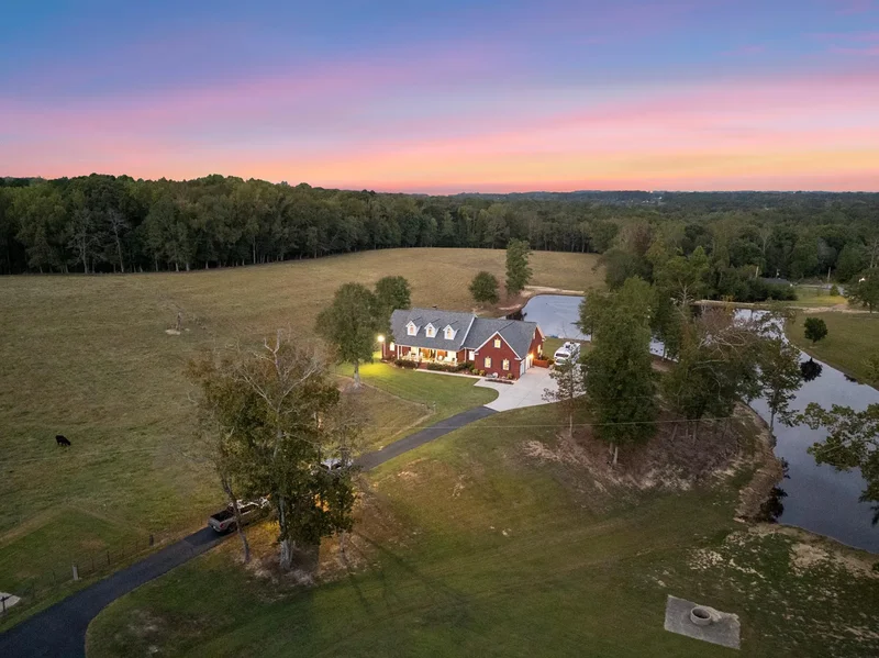 853 Ellis Road , Boaz, AL 35957, Boaz, Alabama, United States. - Photo 41