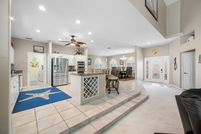 861 Symphony Isles Blvd, Apollo Beach, FL 33572, Apollo Beach, Florida, United States. - Photo 10