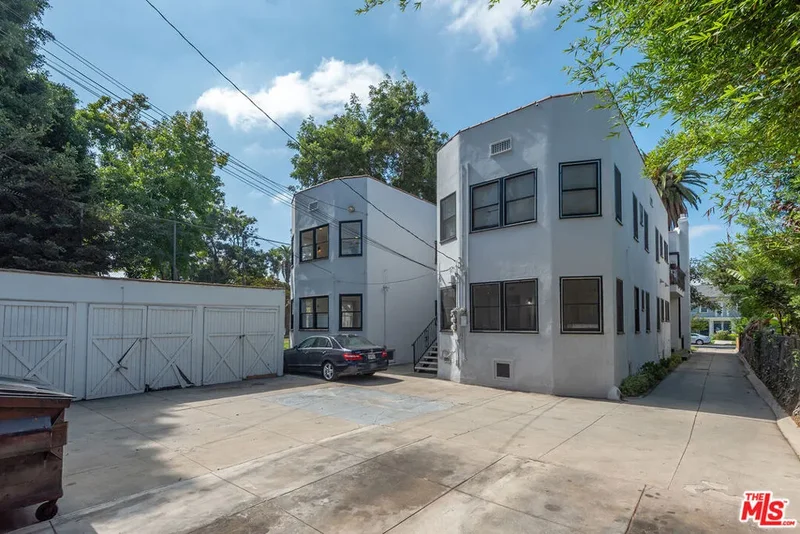 2406 3rd Avenue, Los Angeles, California, United States. - Photo 7