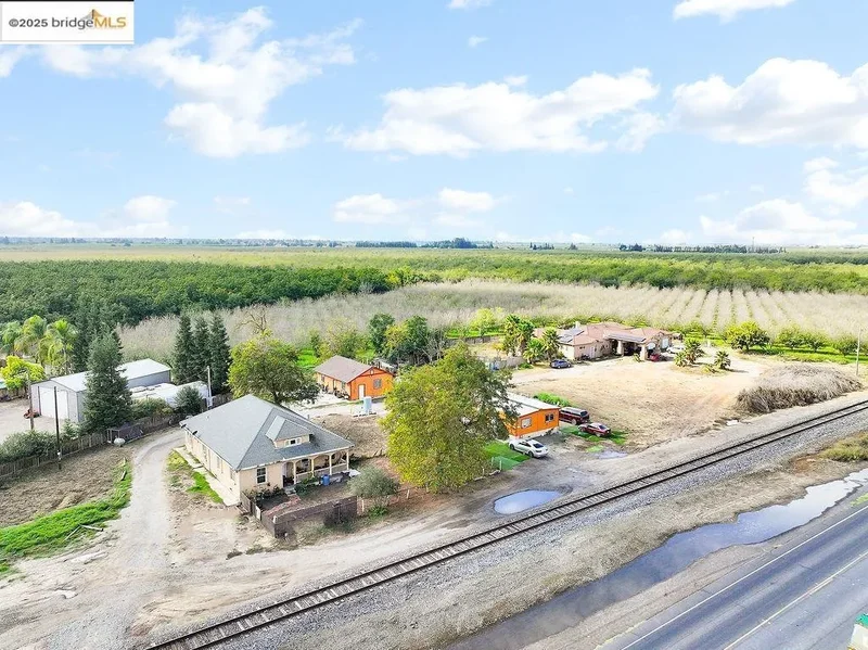 8190 French Camp Dr, Manteca, California, United States. - Photo 21