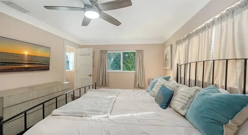 1050 Bogey Lane, #None, Longboat Key, FL, 34228, USA, Longboat Key, Florida, United States. - Photo 24