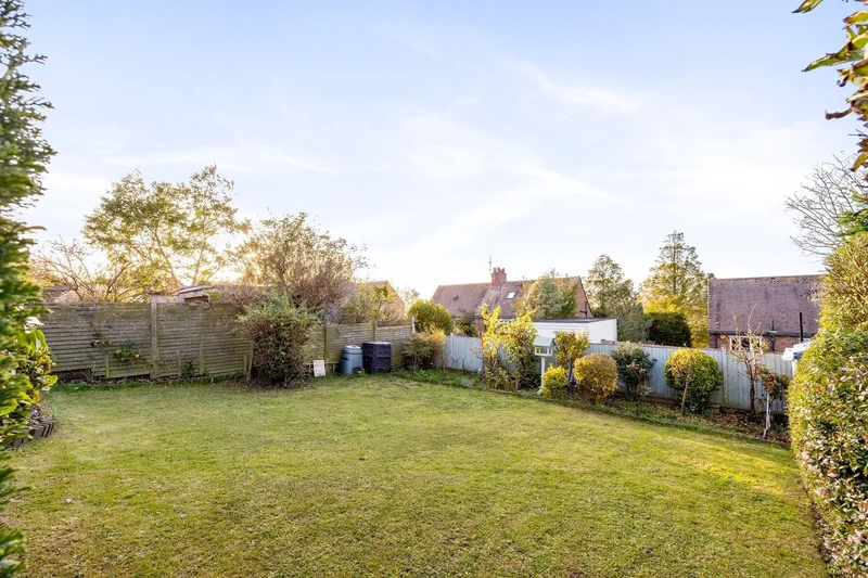 29 Cuckmere Way, Brighton, BN1 8GA, Brighton and Hove, England, United Kingdom. - Photo 13