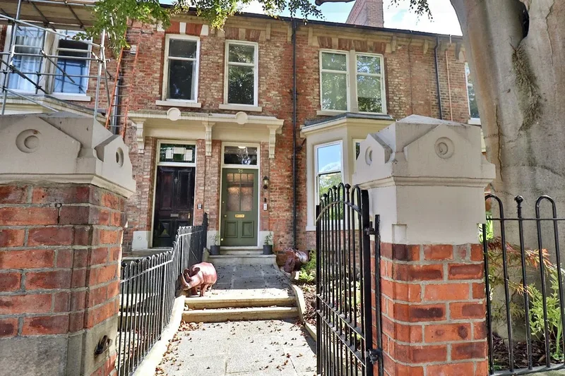 Elegant 5-bed period home in Darlington's West End. With NO ONWARD CHAIN, original features, stylish