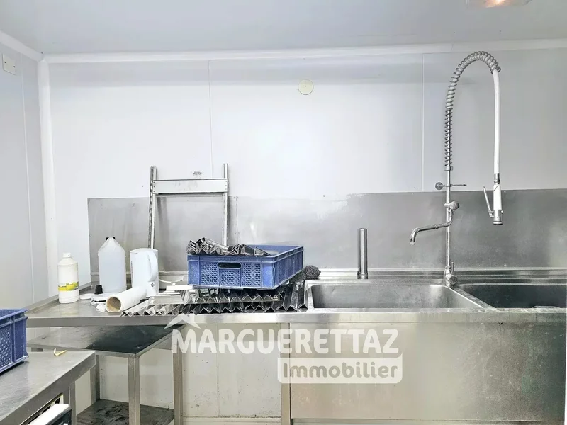 Marignier, Auvergne-Rhône-Alpes, France. - Photo 12