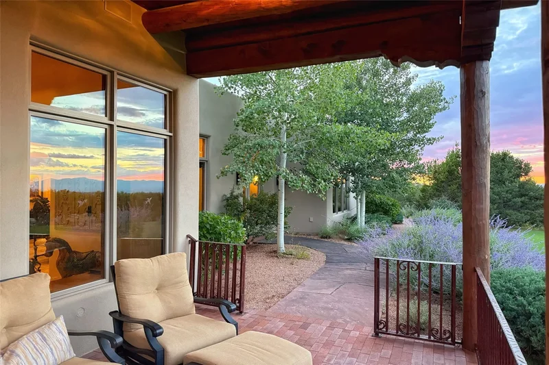 46 Polaris Road , Santa Fe, NM 87506, Santa Fe, New Mexico, United States. - Photo 16