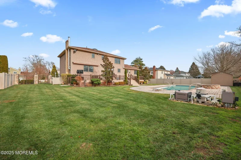 41 Thomas Drive, Manalapan, NJ 07726, Manalapan Township, New Jersey, United States. - Photo 64