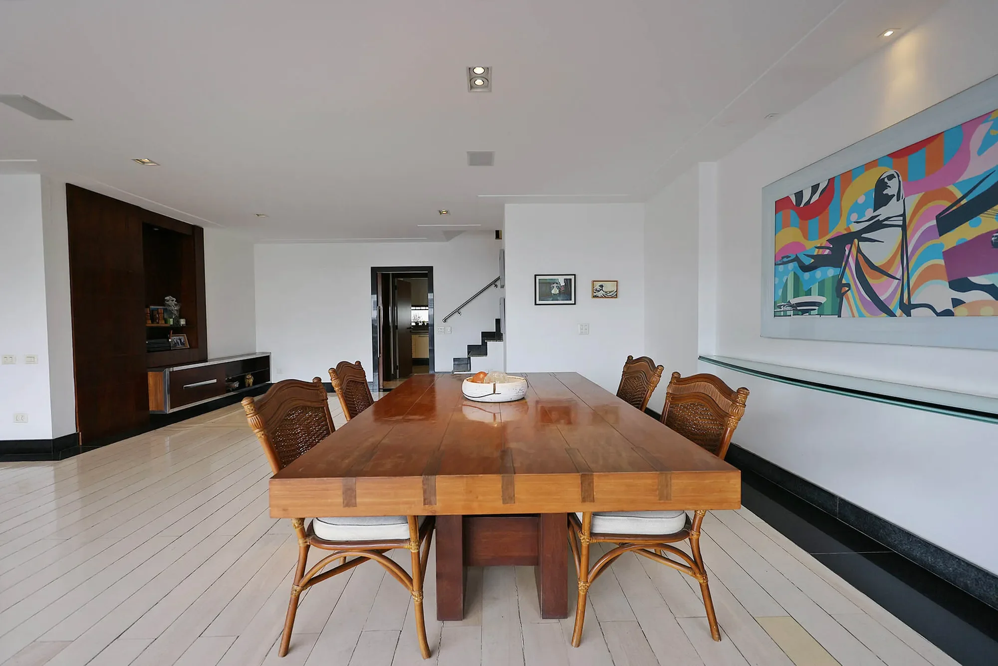 Gallery photo 8