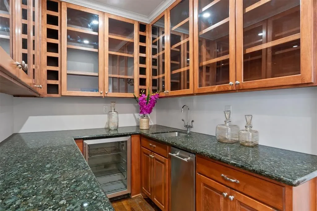 4415 Gloster Road, Dallas, Texas, United States. - Photo 14