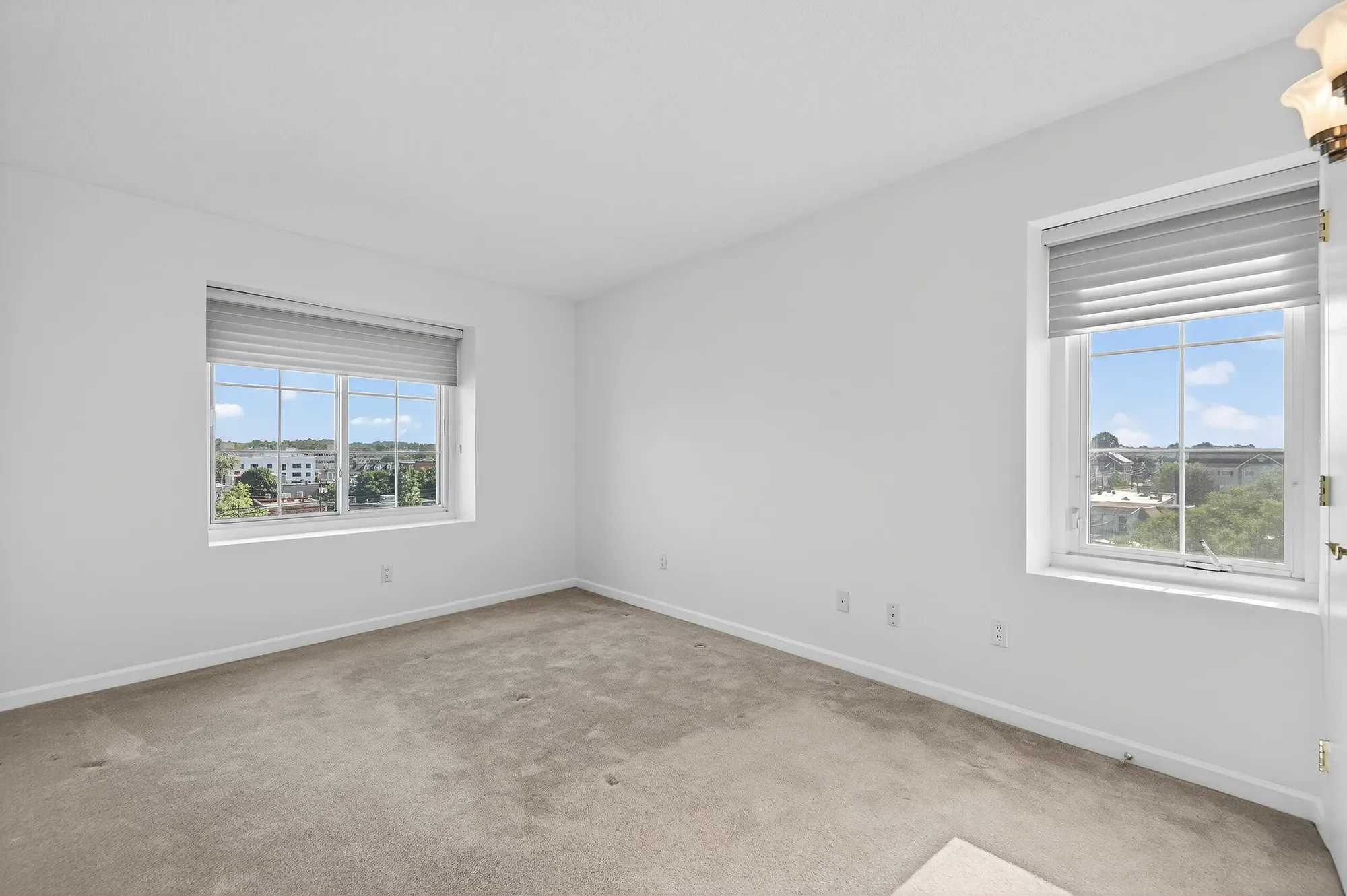 242 Maple Unit# 501, Westbury, NY 11590, Salisbury, New York, United States. - Photo 15
