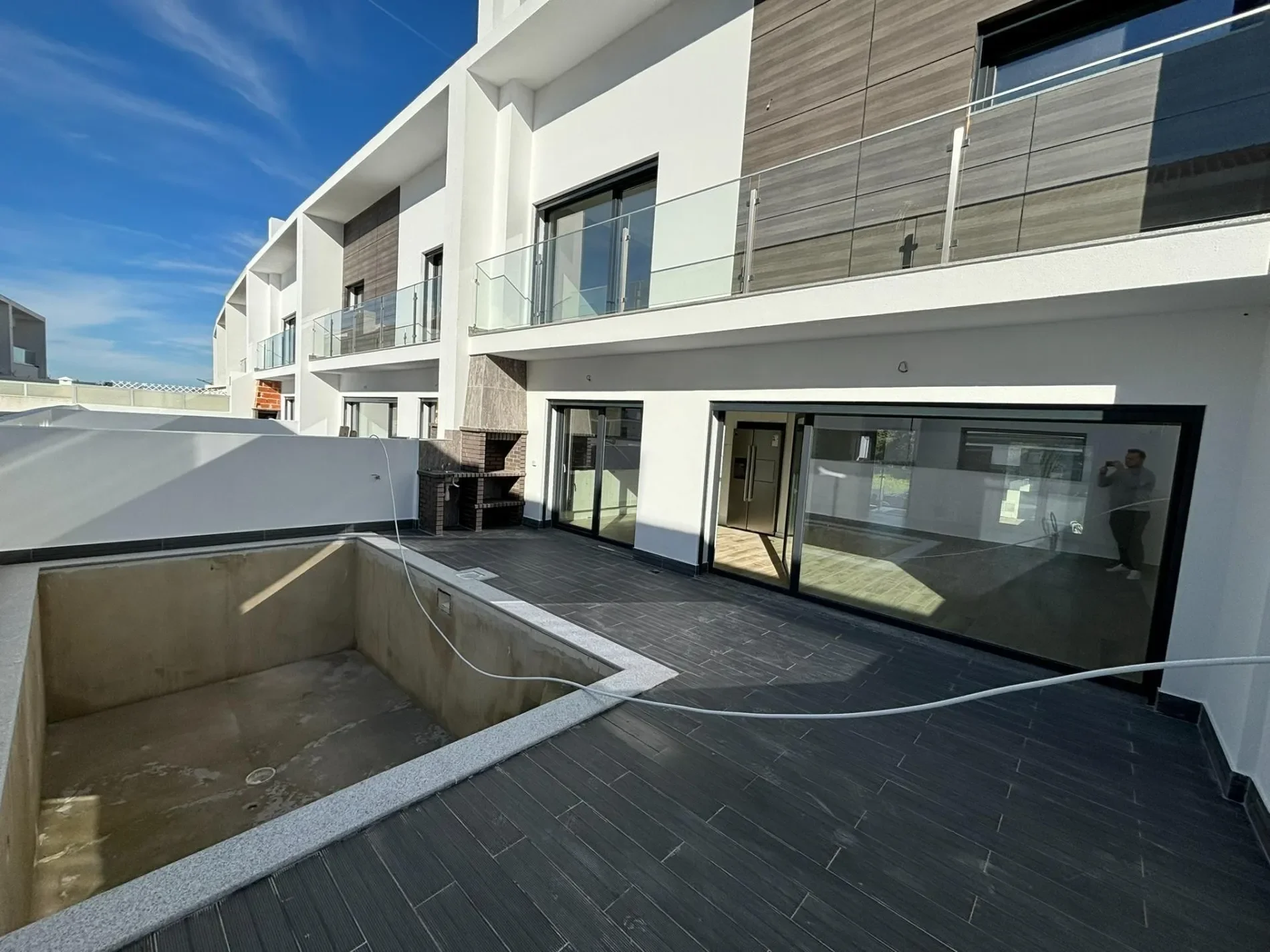 Gallery photo 6