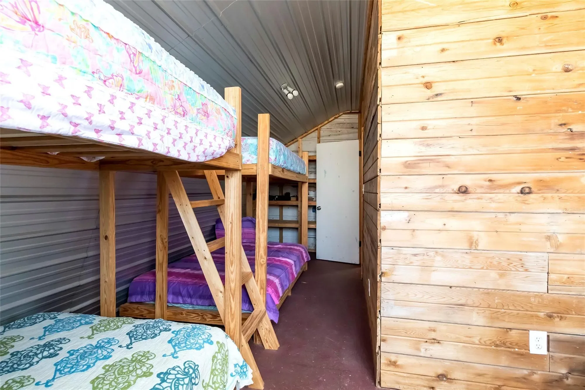 208 Old Potato RD, Paige, Texas, United States. - Photo 26