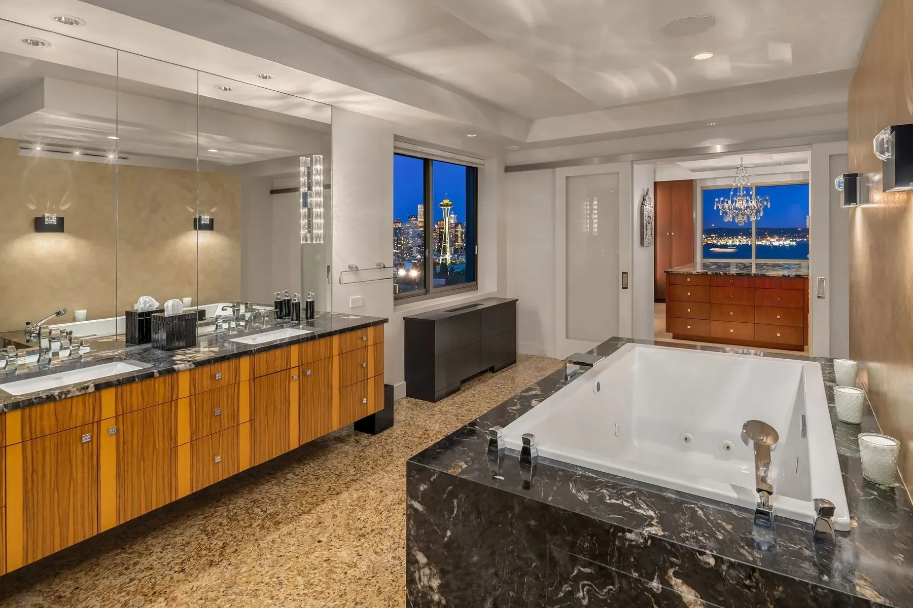 111 W Highland Dr Unit #9E & 9W, 1C , Seattle, WA 98119, Seattle, Washington, United States. - Photo 21