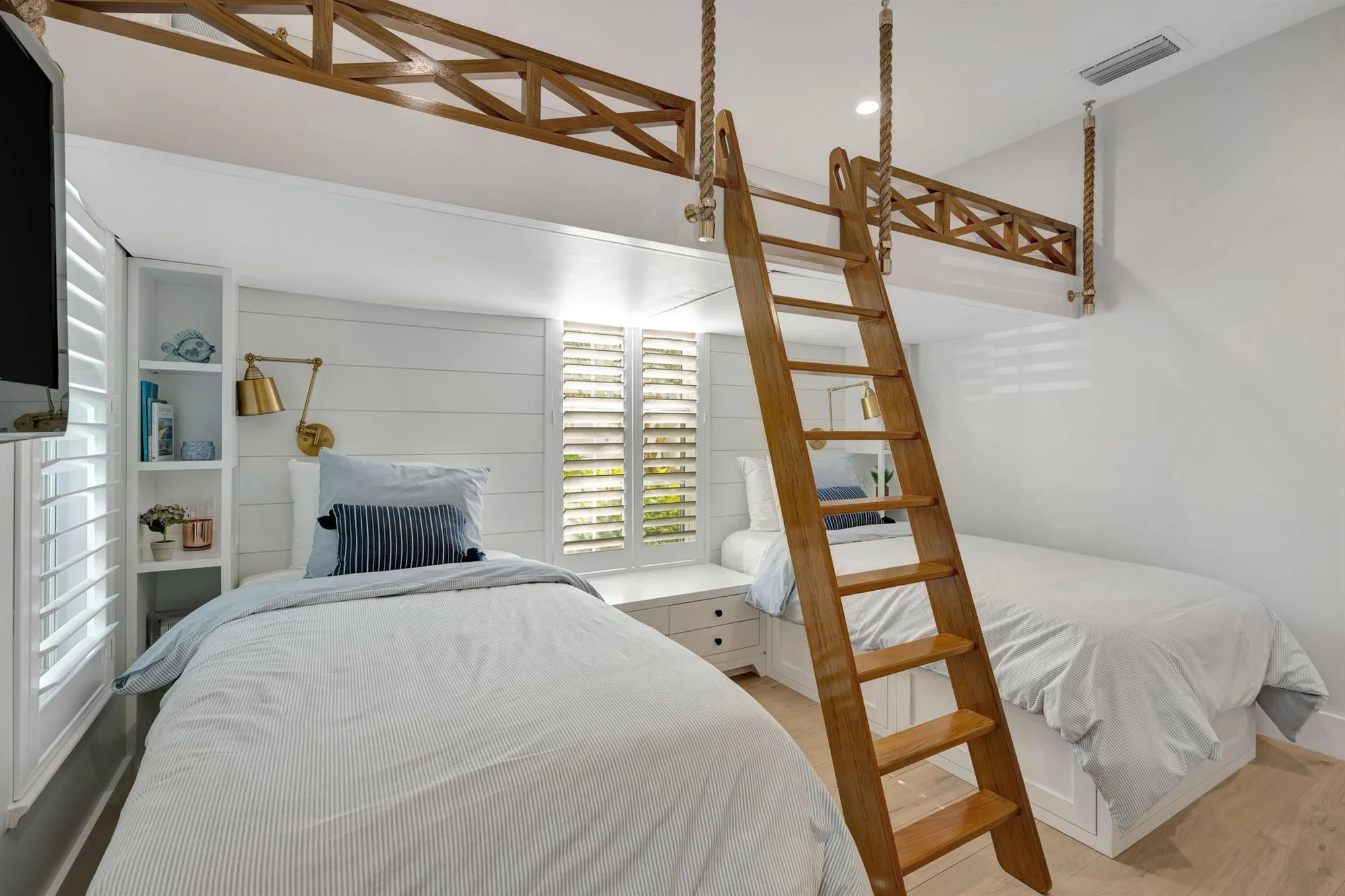 270 Mercury Road D, North Palm Beach, Florida, United States. - Photo 6