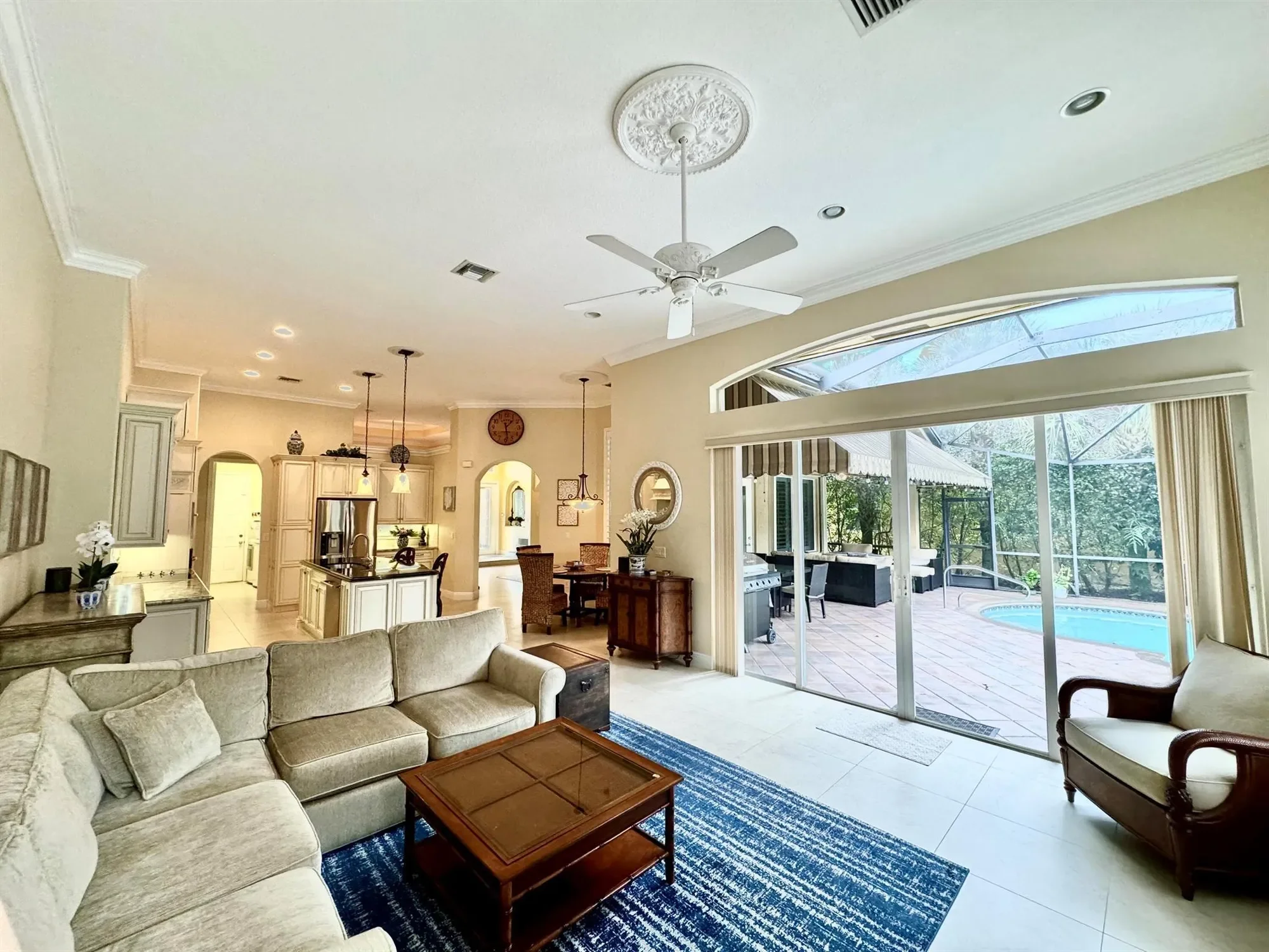 10625 Oak Meadow Lane, Wellington, Florida, United States. - Photo 8