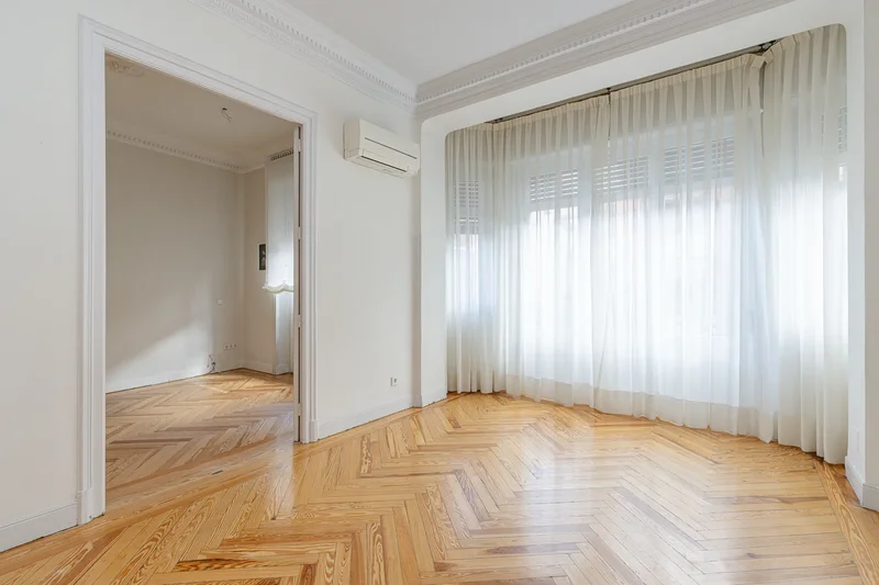 Exclusive property in a landmark building steps from Gran Vía