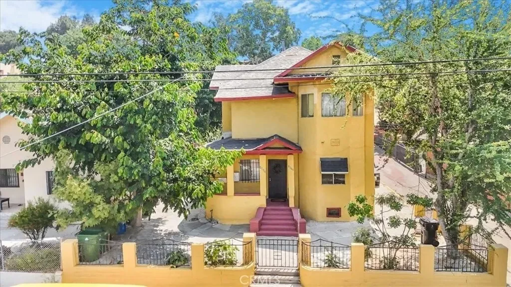 2122 Thomas Street, Los Angeles, California, United States. - Photo 13