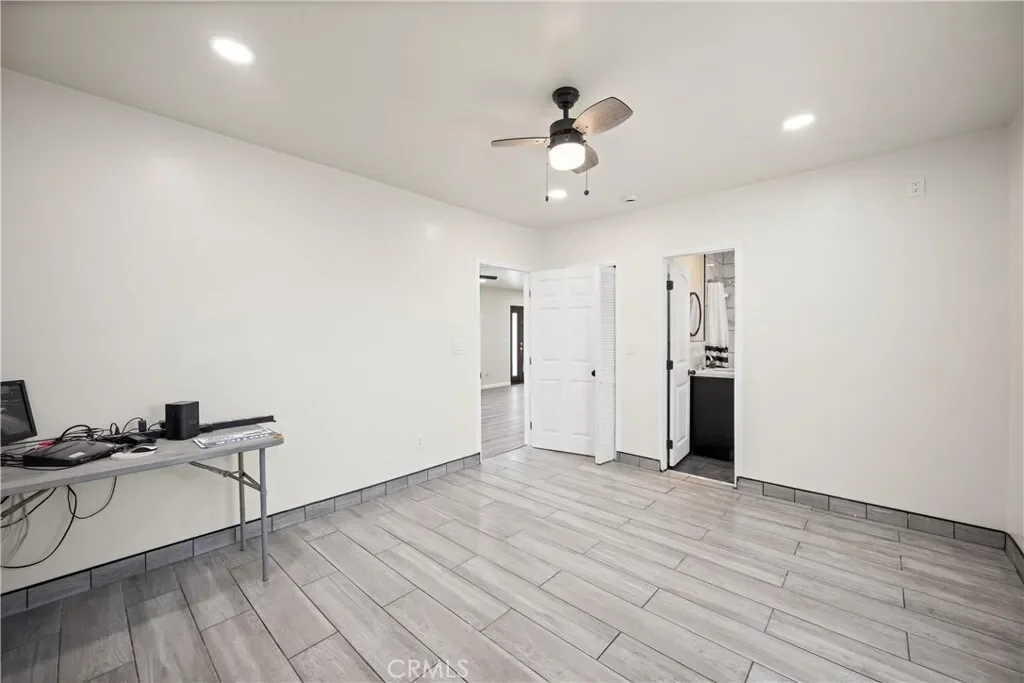 Gallery photo 11