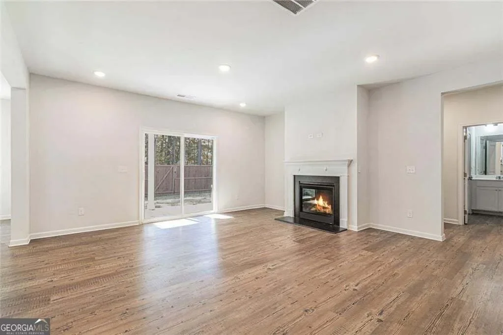 Gallery photo 4