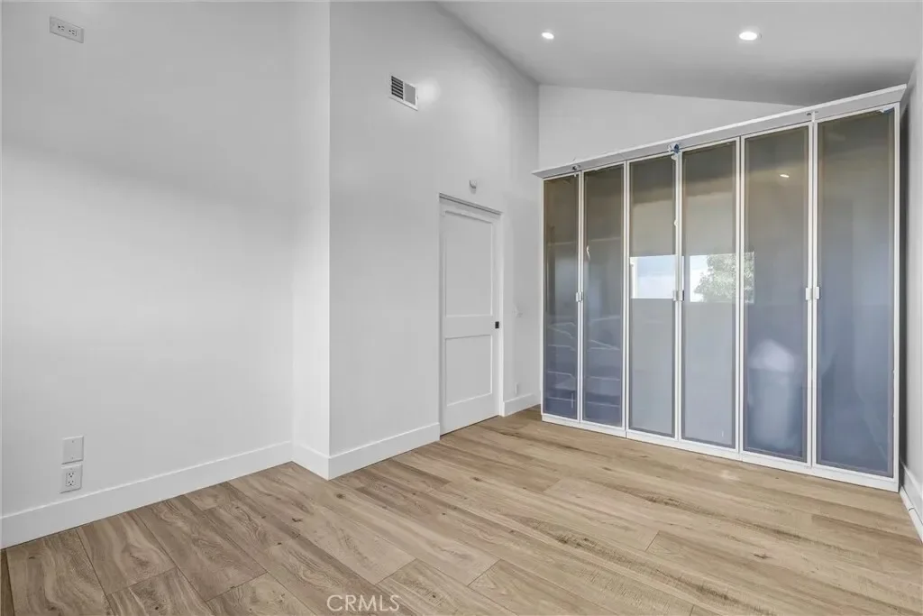 27 Burriana, San Clemente, California, United States. - Photo 38