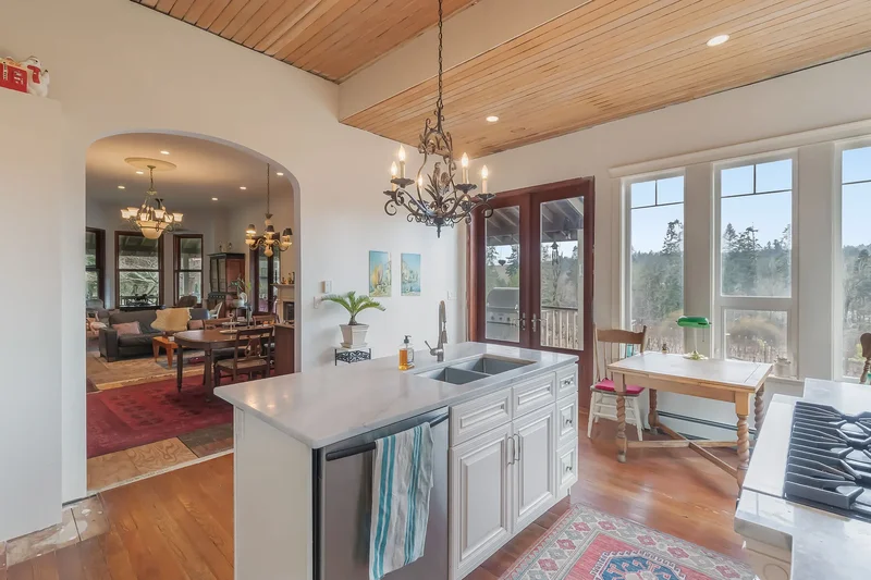 2300 East Wellington Road, Nanaimo, BC V9R6V7, Nanaimo, British Columbia, Canada. - Photo 64