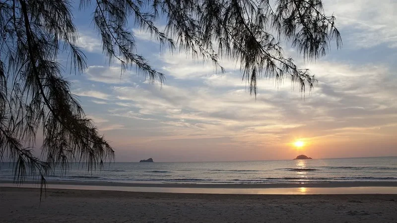 FX9G+7HX, Prarachyandirhok Rd, Tambon Nong Kae, Amphoe Hua Hin, Chang Wat Prachuap Khiri Khan 77110, Thailand, Nong Kae, Tanintharyi Region, Thailand. - Photo 29