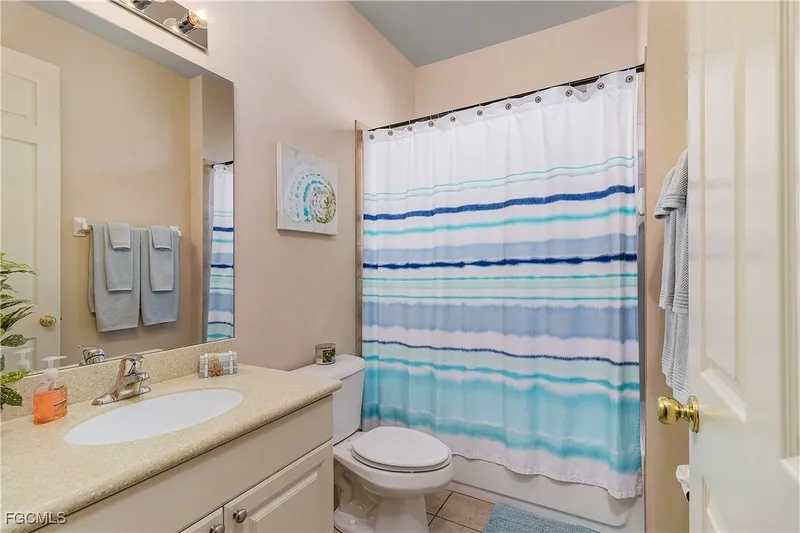 5601 Del Rio Court, Cape Coral, FL 33904, Cape Coral, Florida, United States. - Photo 16