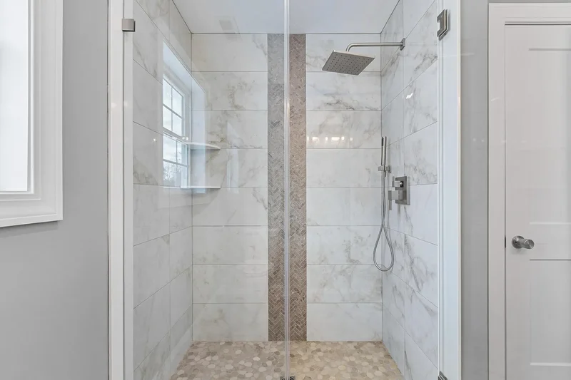 343 Island Pond Road, Derry, NH 03038, Derry, New Hampshire, United States. - Photo 15