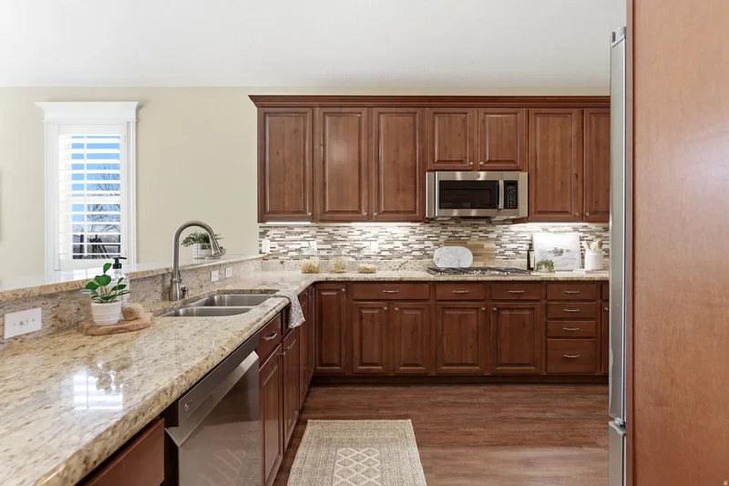 1336 E MAPLE WAY, Layton, Utah, United States. - Photo 16