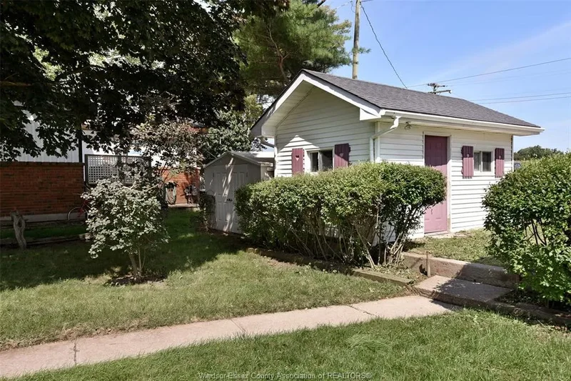 659 MCCRACKEN, Kingsville, ON N9Y 2N9, Kingsville, Ontario, Canada. - Photo 11