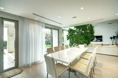 Thumbnail 36