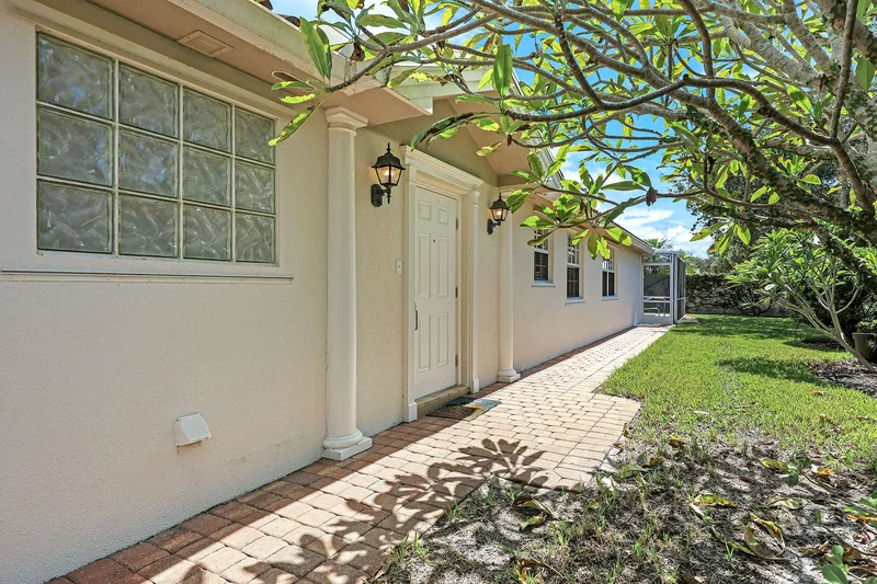 4125 Tabago Lane, Naples, FL 34119, Naples, Florida, United States. - Photo 3